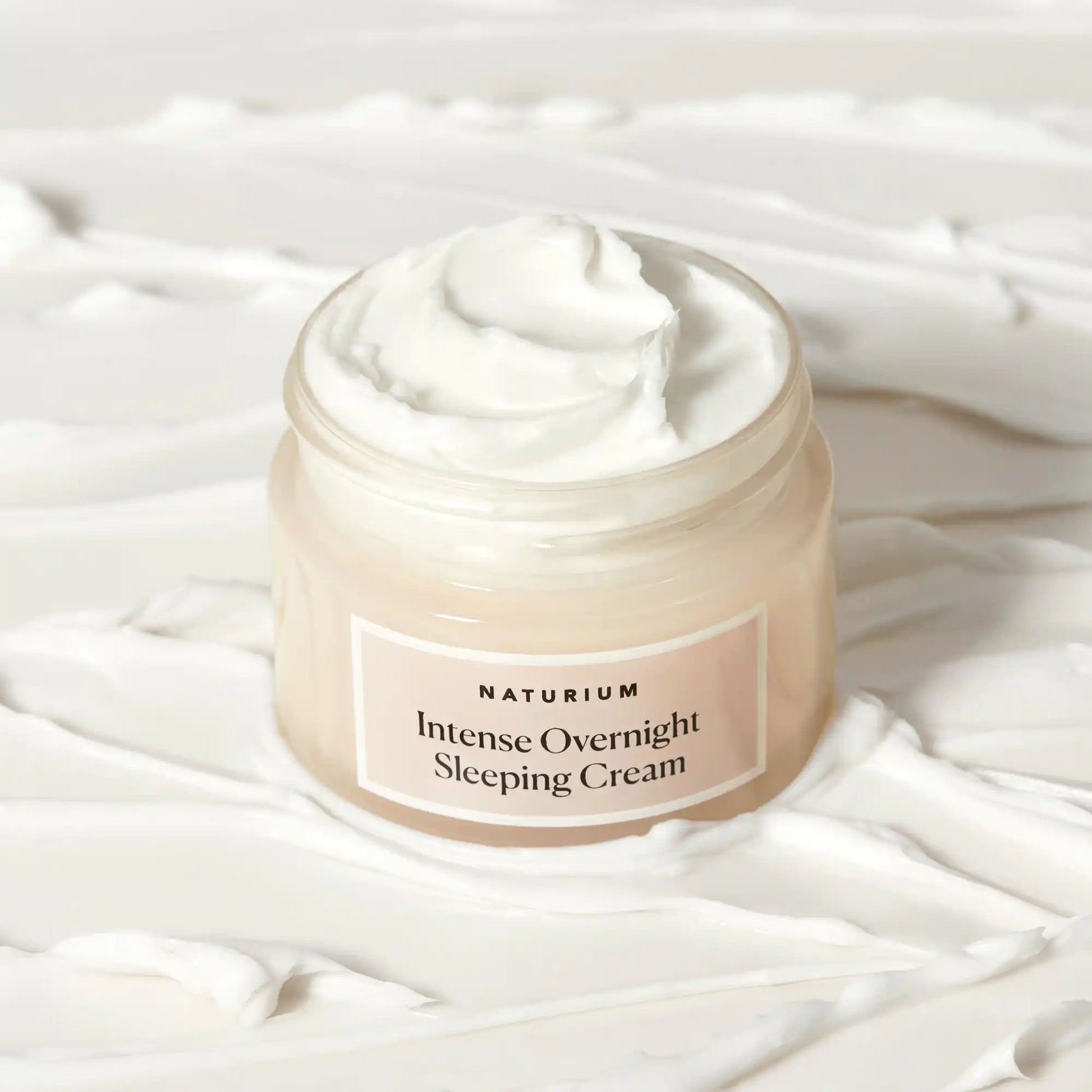 intense-overnight-sleeping-cream-h1 sleepingcream_0880-crop_1.webp